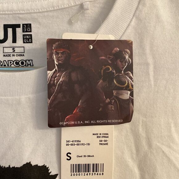 NWT Uniqlo Street Fighter Ryu White T-Shirt Size Small - Picture 3 of 8